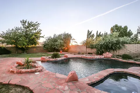 7357 Round Hill Dr, Lancaster, CA 93536 photo 22