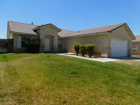 43337 33rd St E, Lancaster, CA 93535 photo 2