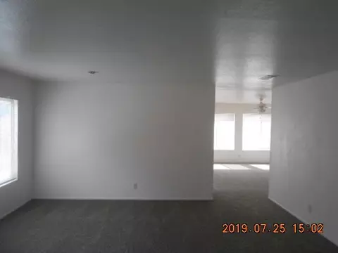 43337 33rd St E, Lancaster, CA 93535 photo 5