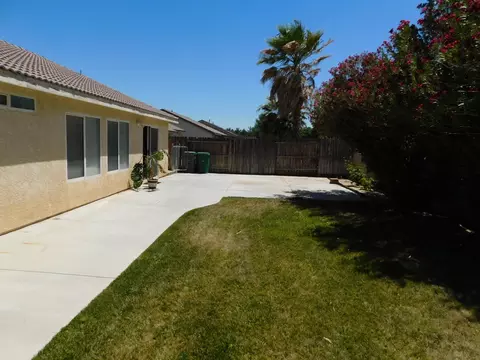 43337 33rd St E, Lancaster, CA 93535 photo 3