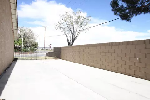 43603 27th St E, Lancaster, CA 93535 photo 14