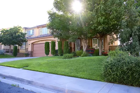 37501 Ruby Red Ln, Palmdale, CA 93551 photo 1
