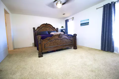 37501 Ruby Red Ln, Palmdale, CA 93551 photo 17