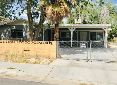 38647 4th St E, Palmdale, CA 93550 photo 2