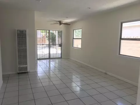 38647 4th St E, Palmdale, CA 93550 photo 6