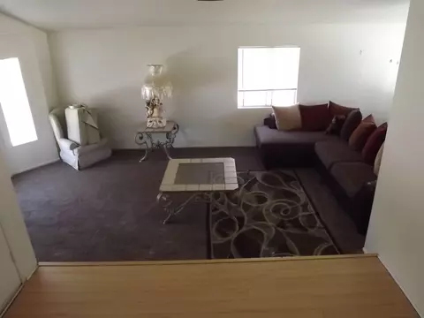1246 Samra Ave, Lancaster, CA 93535 photo 3