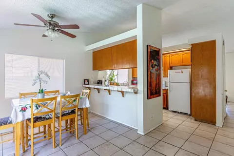 530 Ivyton St E, Lancaster, CA 93535 photo 13