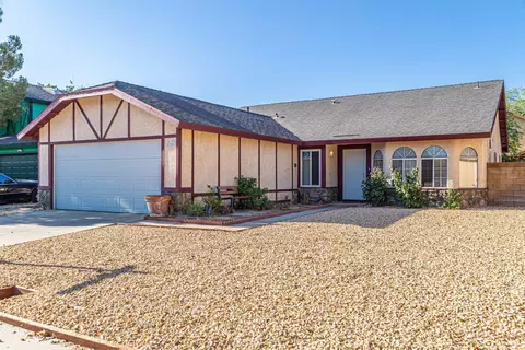530 Ivyton St E, Lancaster, CA 93535 photo 3