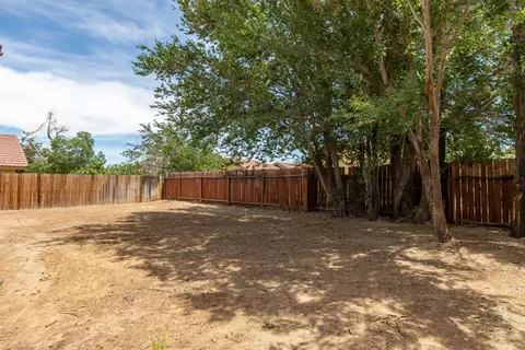 42946 39th St W, Lancaster, CA 93536 photo 24
