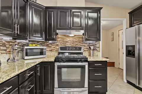 2121 Avenue I E #20, Lancaster, CA 93535 photo 6