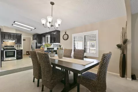 2121 Avenue I E #20, Lancaster, CA 93535 photo 10