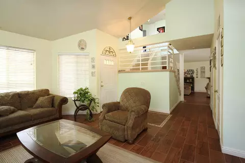 43635 Tranquility Ct, Lancaster, CA 93535 photo 4