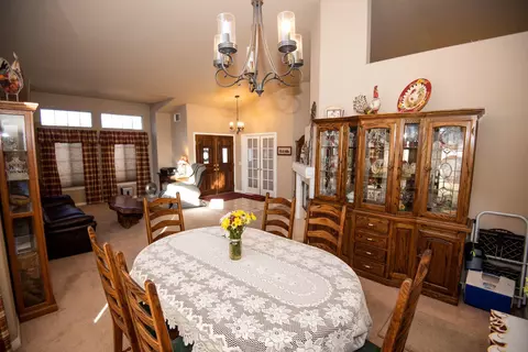 42003 Allan Dr, Lancaster, CA 93536 photo 12