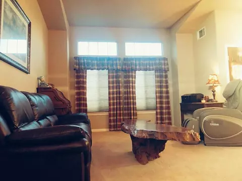42003 Allan Dr, Lancaster, CA 93536 photo 6