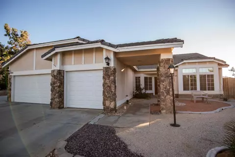 42003 Allan Dr, Lancaster, CA 93536 photo 3