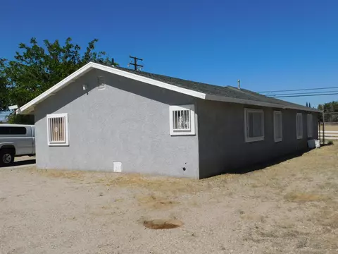 42556 8th St E, Lancaster, CA 93535 photo 6