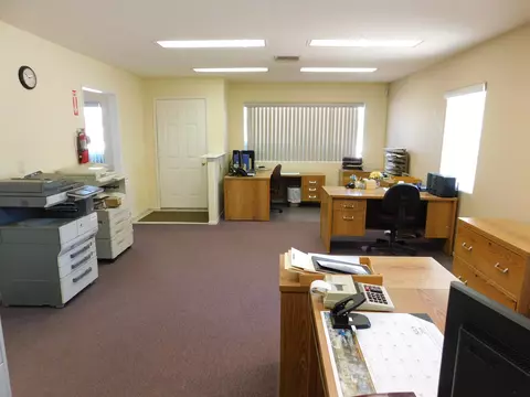 42556 8th St E, Lancaster, CA 93535 photo 9