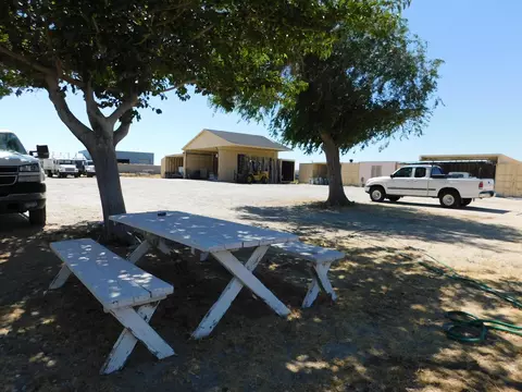 42556 8th St E, Lancaster, CA 93535 photo 18