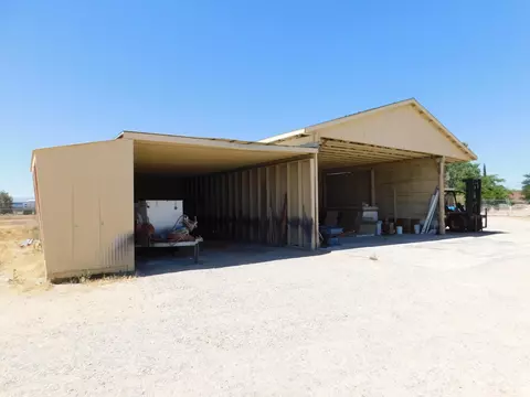 42556 8th St E, Lancaster, CA 93535 photo 24