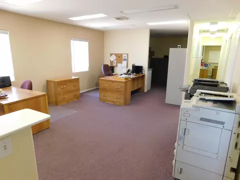 42556 8th St E, Lancaster, CA 93535 photo 8