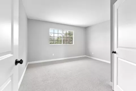 649 Esther Dr, Lancaster, CA 93535 photo 32