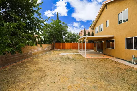 649 Esther Dr, Lancaster, CA 93535 photo 40