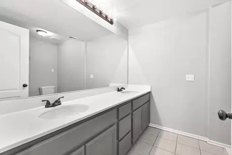 649 Esther Dr, Lancaster, CA 93535 photo 34