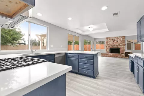 649 Esther Dr, Lancaster, CA 93535 photo 15