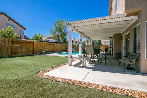 37726 49th St E, Palmdale, CA 93552 photo 10