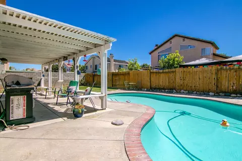 37726 49th St E, Palmdale, CA 93552 photo 9