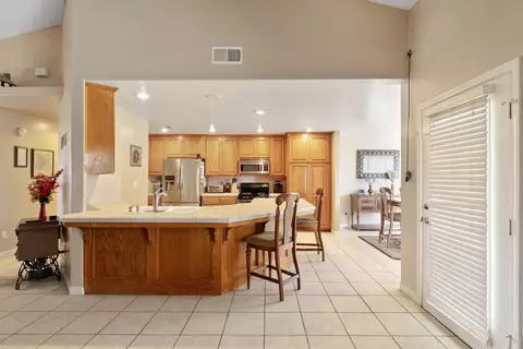 18121 Flare Dr, Tehachapi, CA 93561 photo 10