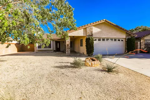 1840 Louise Ave, Lancaster, CA 93534 photo 3