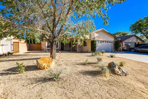 1840 Louise Ave, Lancaster, CA 93534 photo 4