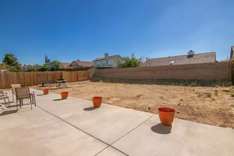 36837 45th St E, Palmdale, CA 93552 photo 31