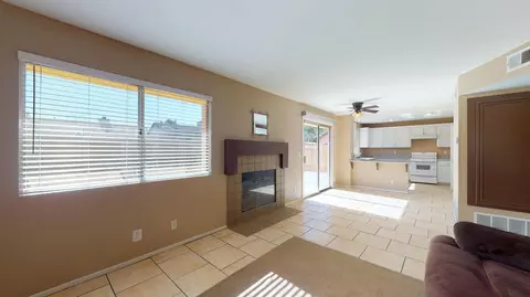 36837 45th St E, Palmdale, CA 93552 photo 11
