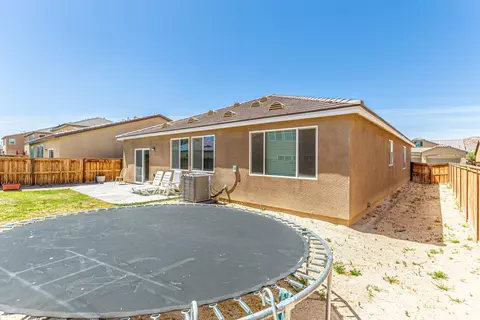 3422 Arrowhead Ct, Rosamond, CA 93560 photo 21