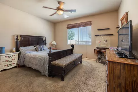 1659 Baring St, Lancaster, CA 93535 photo 8