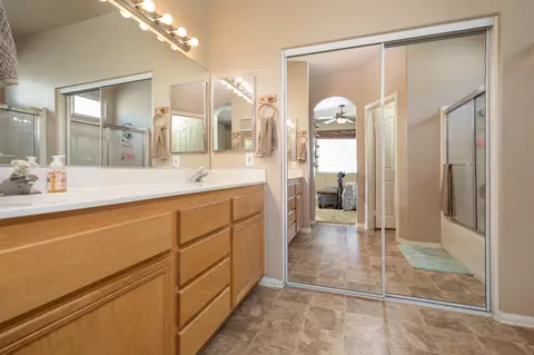 1659 Baring St, Lancaster, CA 93535 photo 9