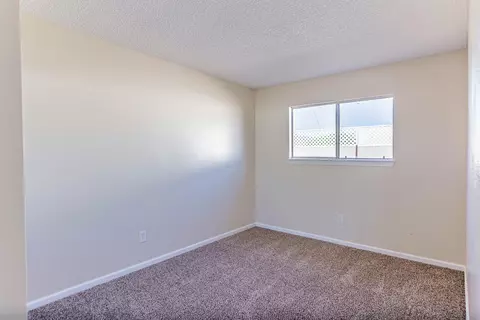 37601 29th St E, Palmdale, CA 93550 photo 14