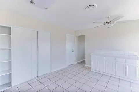 37601 29th St E, Palmdale, CA 93550 photo 4