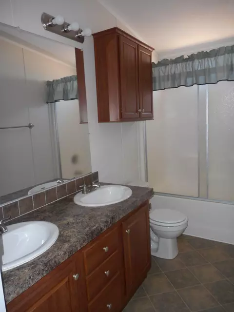 18153 Avenue B, North Edwards, CA 93523 photo 7