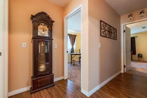 2306 Forry St, Lancaster, CA 93536 photo 5