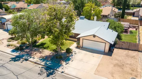 2306 Forry St, Lancaster, CA 93536 photo 3