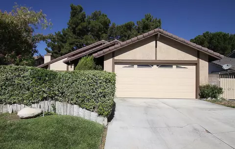 44015 Shad St, Lancaster, CA 93536 photo 1