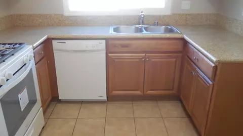 2634 Juniper Dr, Palmdale, CA 93550 photo 8