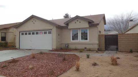 2634 Juniper Dr, Palmdale, CA 93550 photo 1