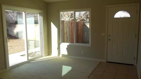 2634 Juniper Dr, Palmdale, CA 93550 photo 4