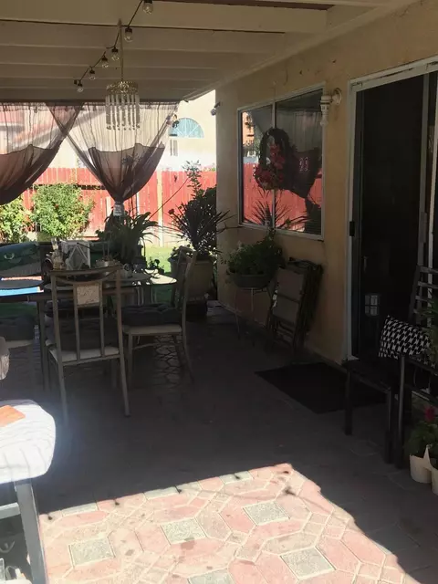 1833 Newgrove St E, Lancaster, CA 93535 photo 12