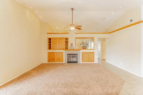 6314 Jonathon St, Lancaster, CA 93536 photo 11