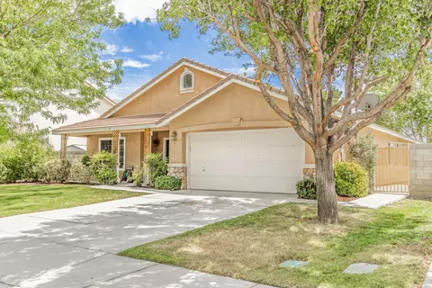 6314 Jonathon St, Lancaster, CA 93536 photo 1